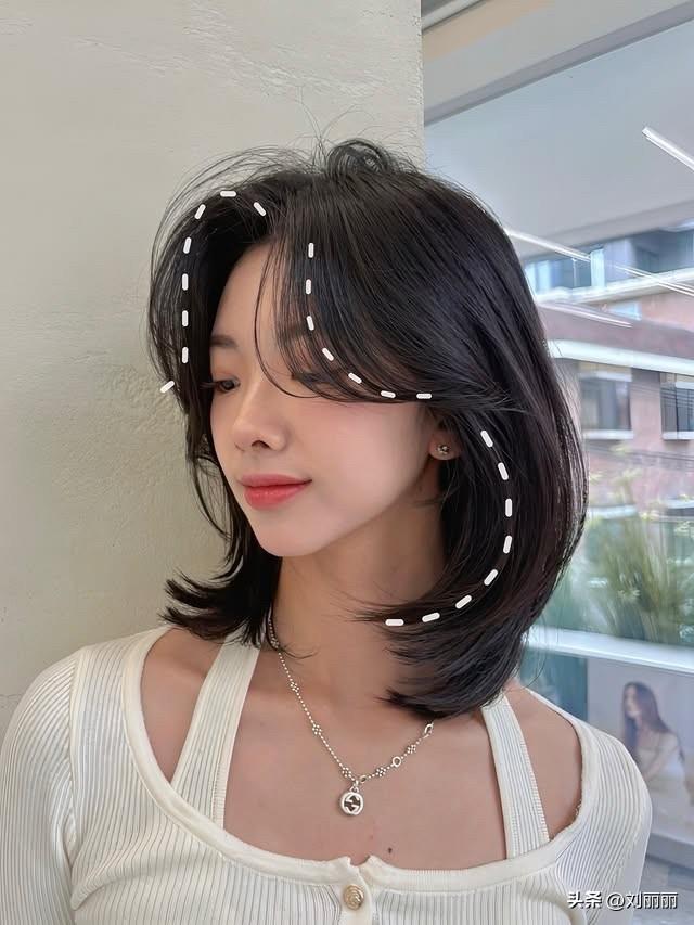 解锁氛围感密码：韩式层次发型，适配所有脸型的“本命款”