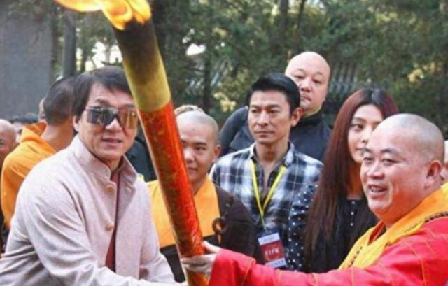 释永信和女子偷情笔录曝光，10年前只手遮天	，10年后被正式批捕！