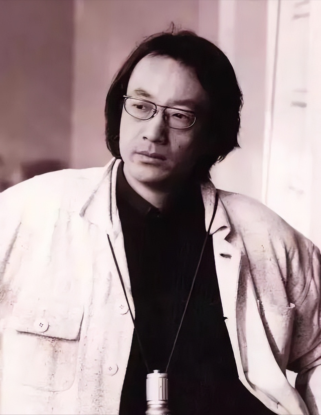 她11岁被导演看中，与名导同居多年被抛弃	，如今复出却无人问津