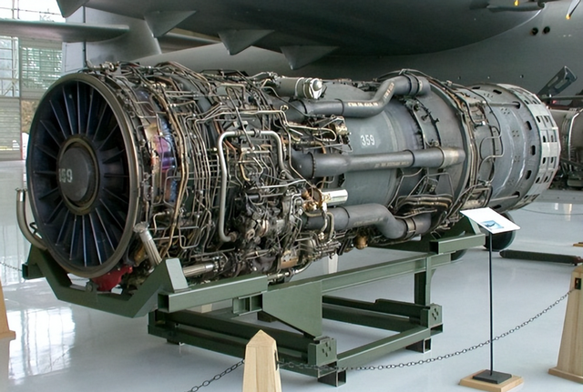 中国新发动机获突破，推力暴涨油耗骤降，将彻底改写未来空战规则