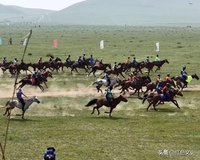 草原上的盛会：第三十五届内蒙古那达慕记行