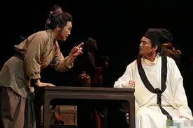 从剧本到舞台的“再创作”：以历史剧《关汉卿》的开场设计为例图片