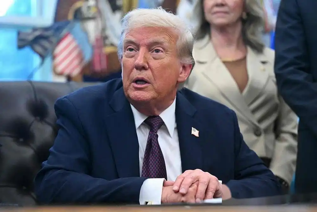 中方不见日本首相，不到24小时，高市报复来了，自卫队电磁炮亮相