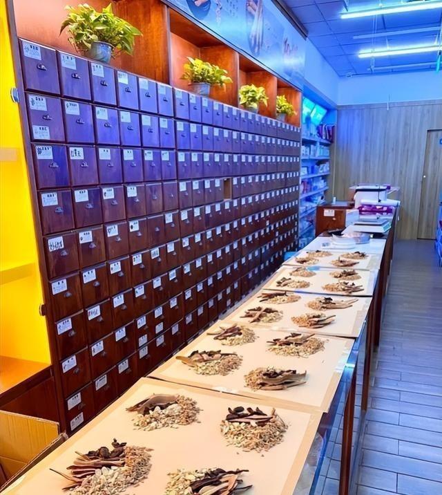 比黄金还贵！1公斤卖165万，之前在农村被当成垃圾	，为何现在暴涨