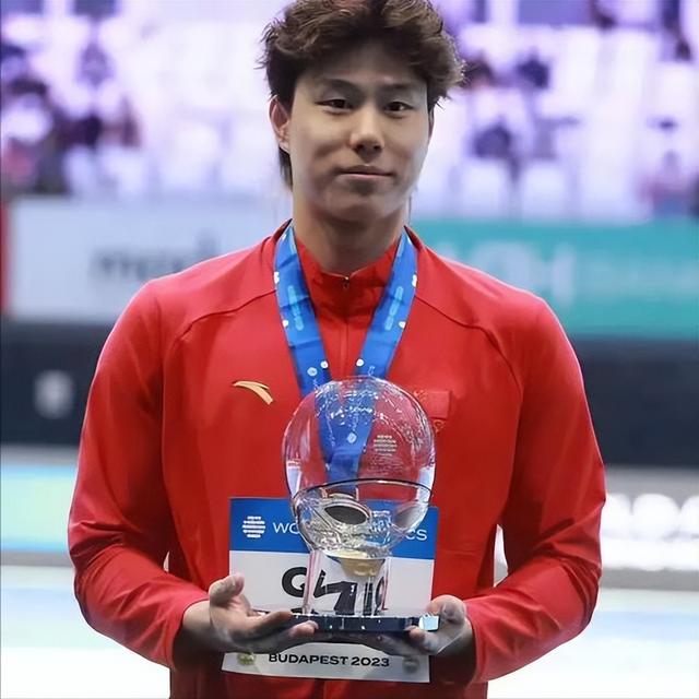 2025十佳运动员出炉！全红婵落榜，孙颖莎才排第四，第一当之无愧