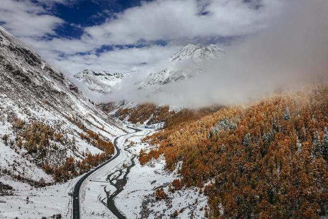 11月-12月，适合秋冬季节自驾的7条线路，藏着不少好风景