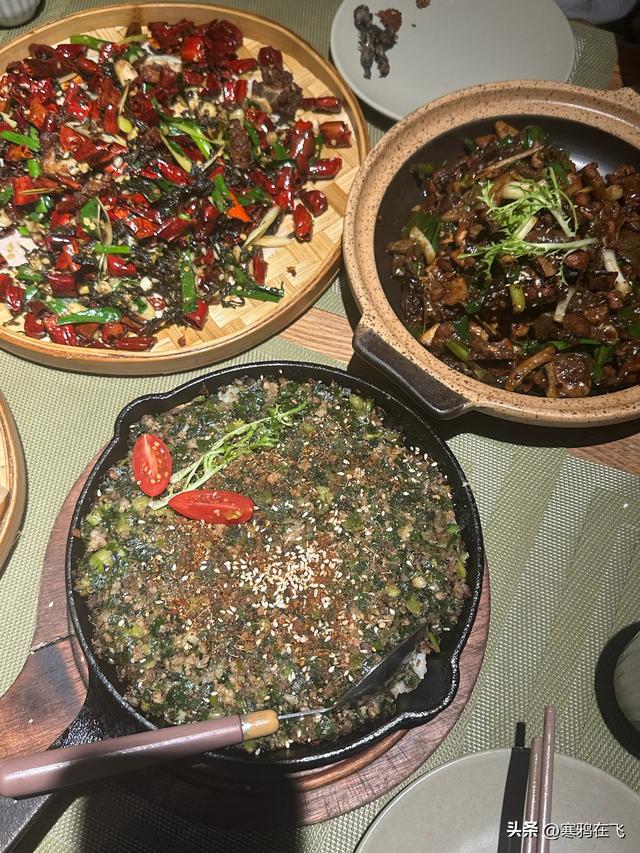 无暑之地（3）花式米线 三氏汤王