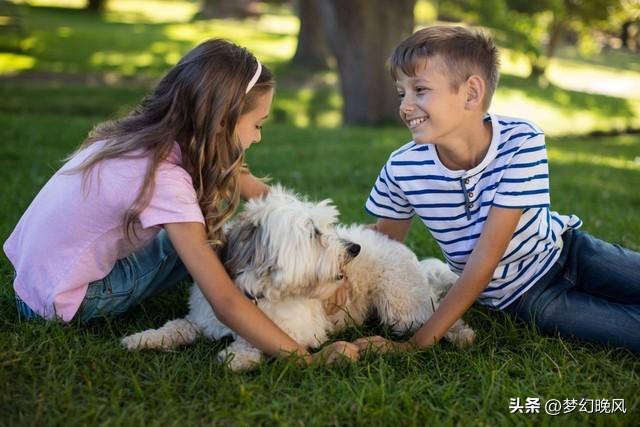 没有夫妻生活的男人，往往逃不过这3种行为，很现实，也很扎心