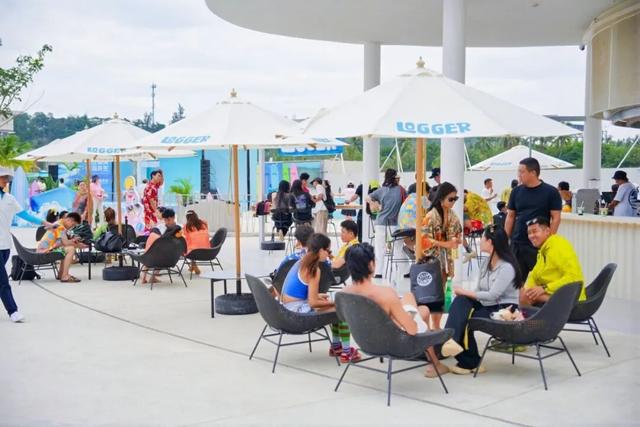 这个冬天去万宁日月湾，在浪尖拥抱阳光享受美好