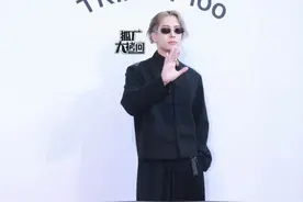 王嘉尔活动生图大放送，粉丝：‘生图王者’非他莫属！图片