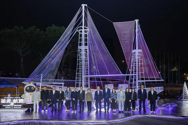 光绘・未来│ 2025澳门国际光影节开幕啦！