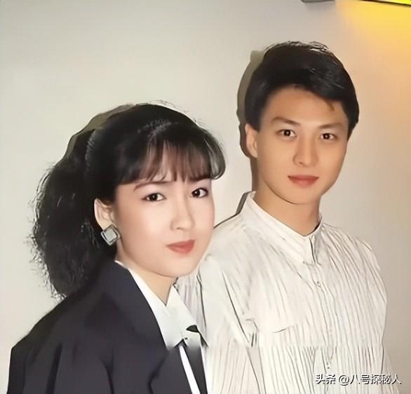 被戴8次绿帽子，3次被捉奸在床，这就是我们“玉女”守卫的爱情