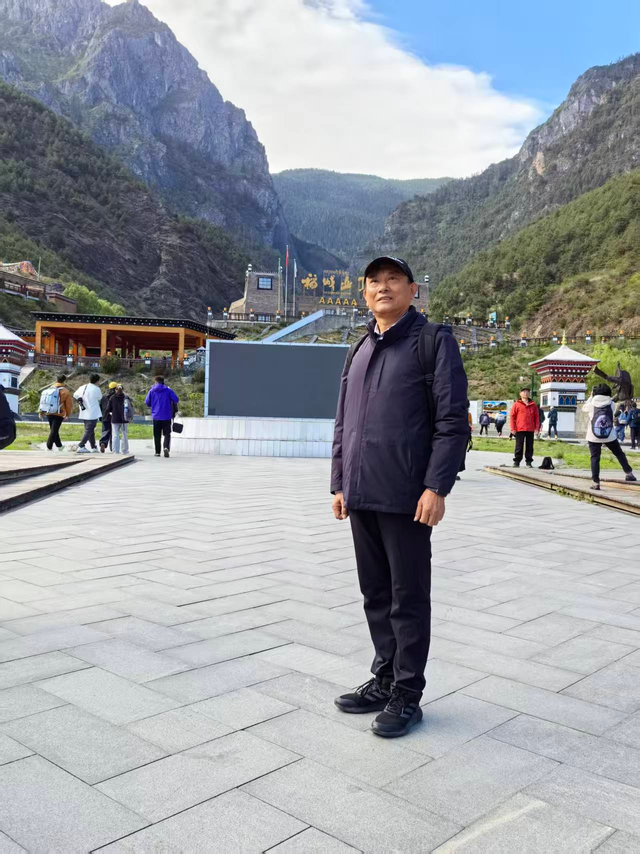 游历雅记：八兄弟喜游西藏 《诗誌行》感悟纪行