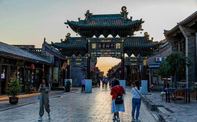 平遥古城：一眼两千年的“活着”的古城！