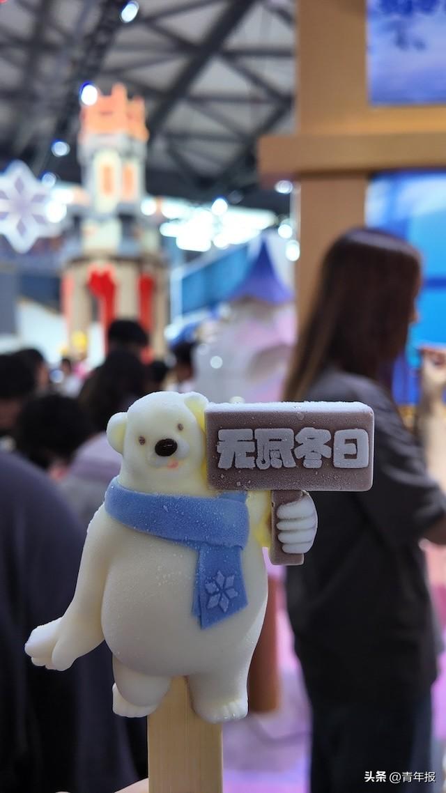 在ChinaJoy现场，看年轻人如何“排队领鸡蛋”