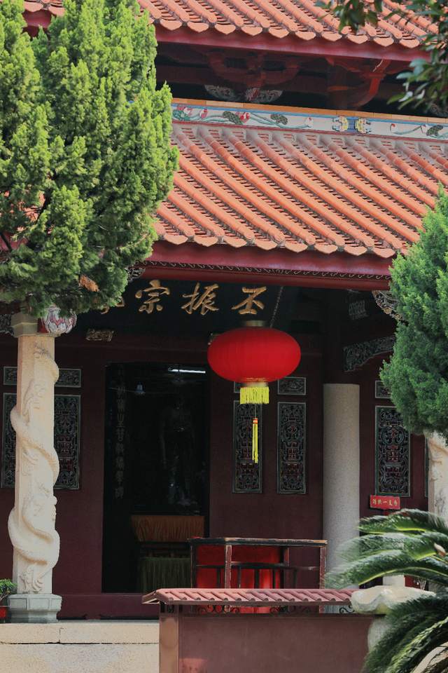 承天寺：藏在市中心的“山林”