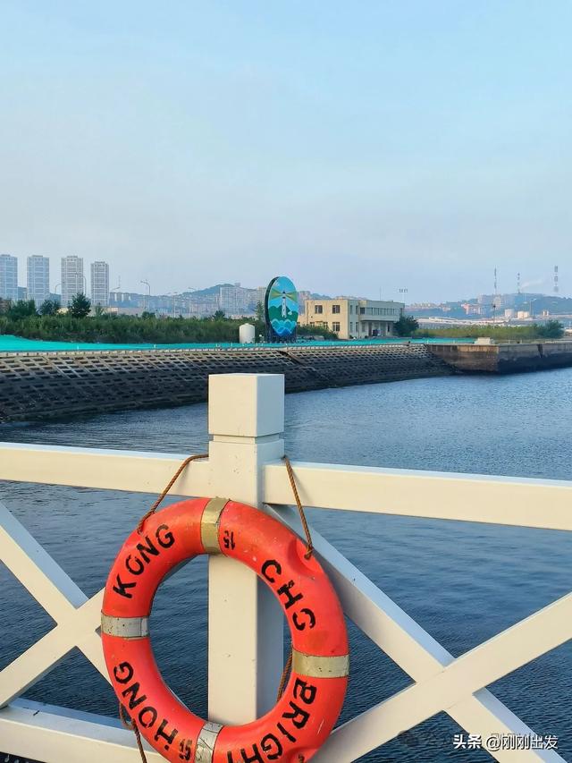 大连新晋网红打卡地，地铁直达，京谷燃码头