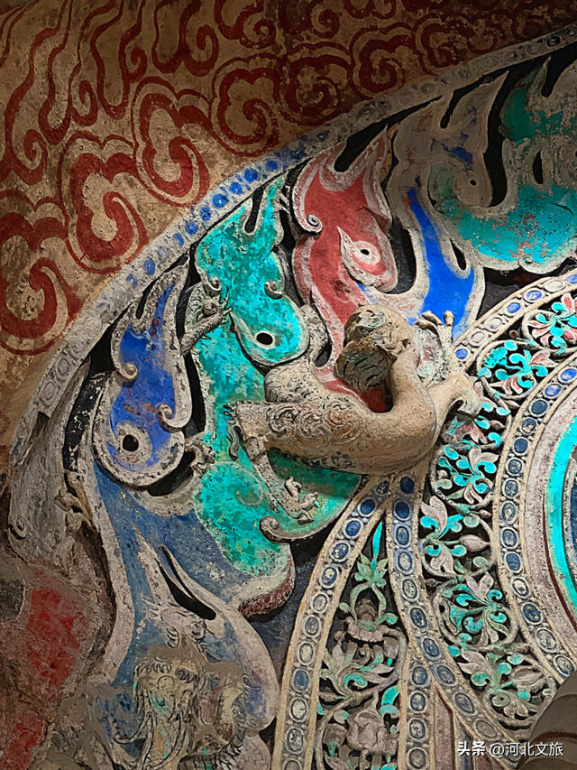 北响堂石窟的 “神秘邀请函”：从龙纹浮雕到刻经密码，解锁北齐皇室的石窟秘密