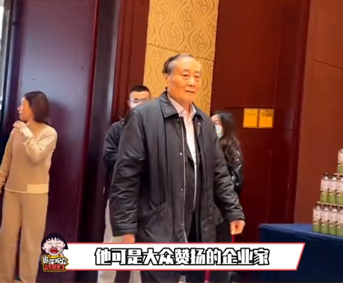 宗馥莉大战杜建英，仅用一招就制服“三弟妹”，难怪王健林看上她