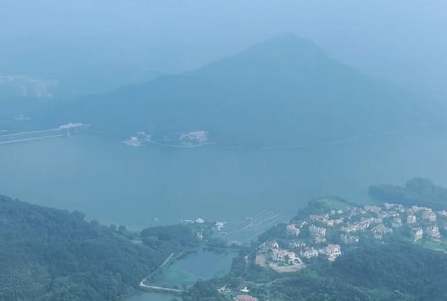 飞跃青山湖！临安首条环湖低空旅飞航线“十一”起飞