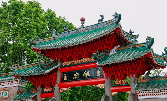 广州人去了佛山和东莞，直言不讳：佛山人和东莞人气质截然不同！