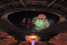 周传雄太原演唱会：暴风后的坚守与感动图片