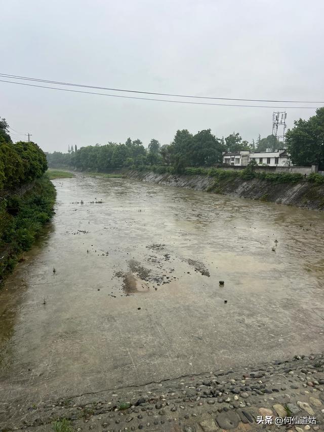 都江堰离椎公园