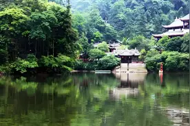 四川最适合定居的5个宝藏小镇！开窗就是山水，月租800住神仙院子图片