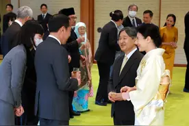 东盟峰会太太团齐聚东京皇宫！雅子穿传统和服招待，纪子妃也来了图片