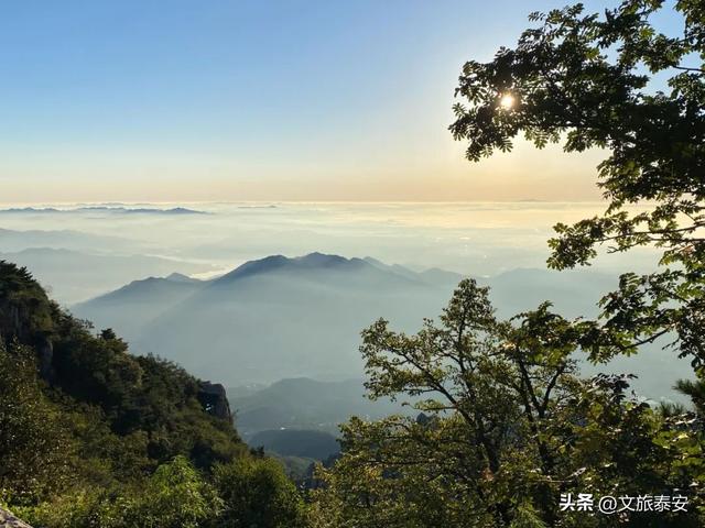 朋友圈已卷疯！九月泰山“琉璃色天空”限时上演！秋意治愈力拉满~