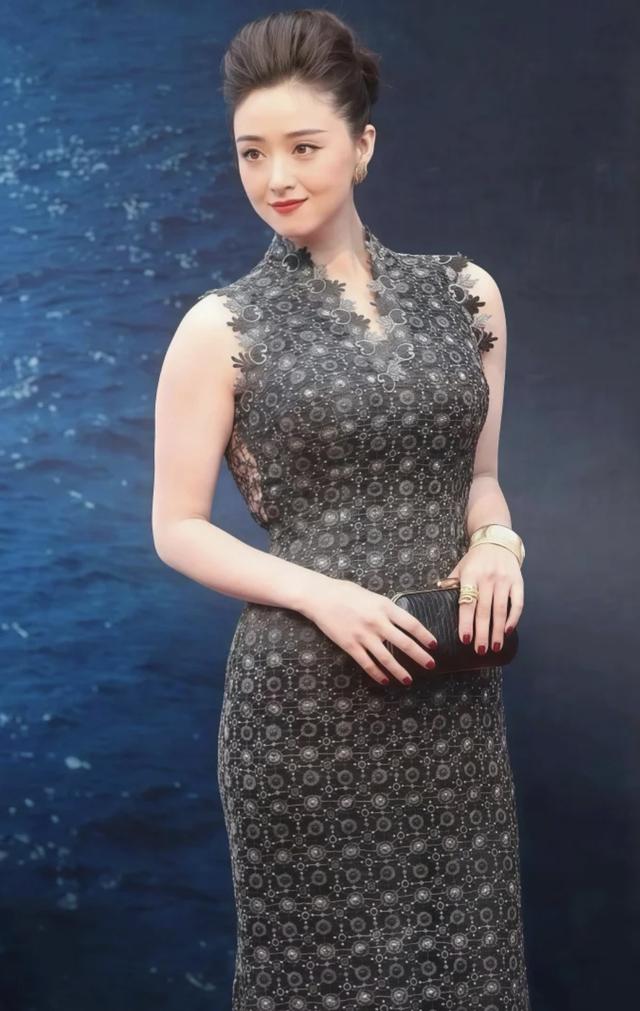 中国最丰满的6位女星，美的各有千秋，她们的身材也太犯规了！