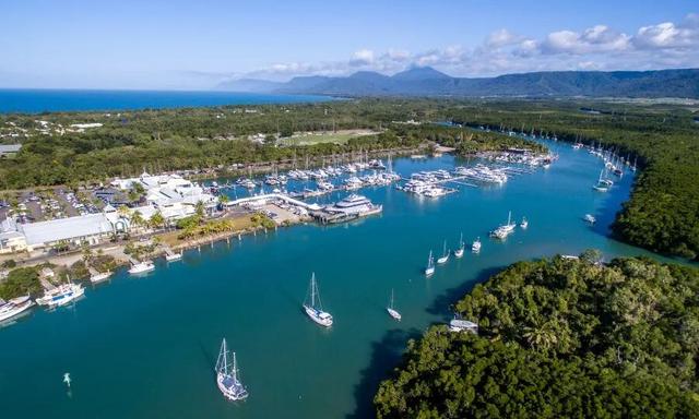 2025年12月澳洲旅行终极指南：8大必去目的地+避坑攻略