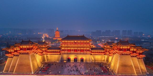 谁说河南只有少林寺？洛阳这波操作，把郑州开封都整不会了。