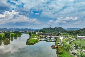 萍乡湘东：一路连城乡，小村迎蝶变图片