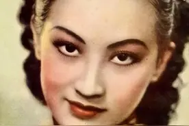 最早双栖明星，“金嗓子”歌后～周璇，最成功却37岁疯癫离世图片