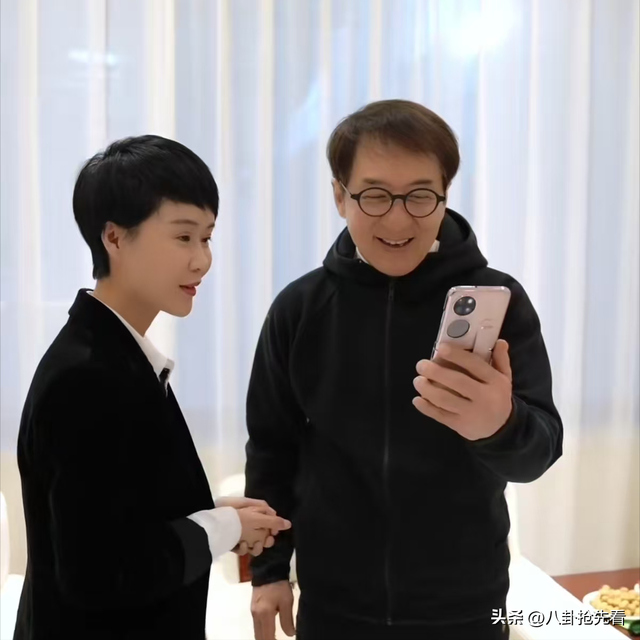 演都不演了！贺娇龙离世仅9天，离谱的事出现	，吴京、成龙都遭殃