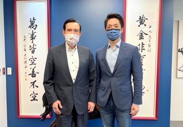 蒋万安是蒋介石的第四代后人，而他的生日居然与毛家祖孙是同一天
