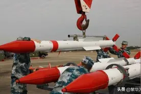 新一代的霹雳15，大批量装备，霹雳12，为何仍在使用？图片