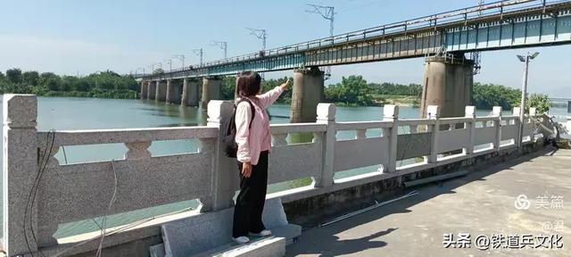 八省一市游，再一次看到父亲曾经参与修建的鹰厦铁路九龙江大桥