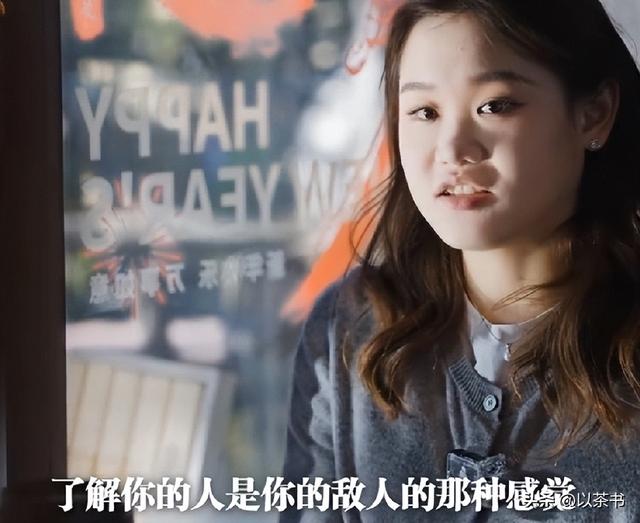 宣布退役不到1个月	，张家齐回应3人关系，一句话揭开体坛内幕