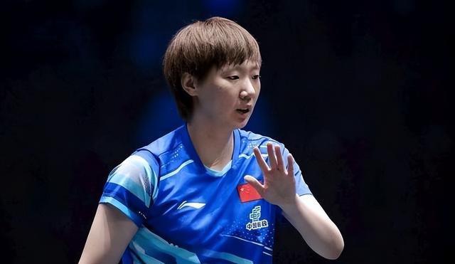 王曼昱获得双冠军才两天，饭圈就来了 她和孙颖莎一个举动破除流言