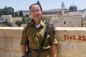 “中国女孩”刚替以色列打仗，就被战友强奸了图片