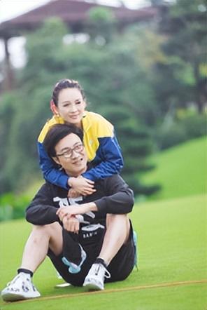 章子怡也没想到，离婚刚两年的54岁汪峰	，竟走上了另一条上坡路