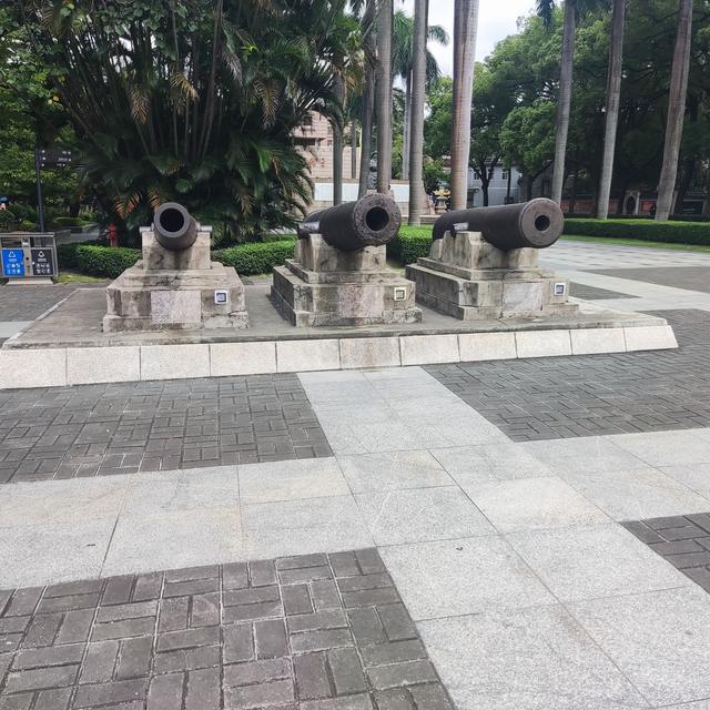 悲怆笼罩的鸦片战争博物馆和虎门海战