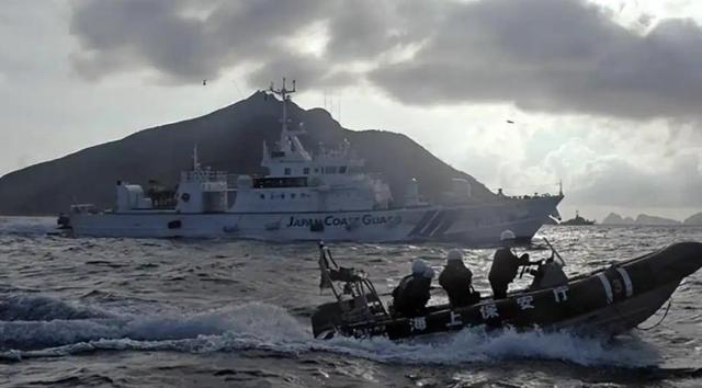 日本通告全世界，或将强登钓鱼岛；中方已增兵	，俄罗斯也选边站了