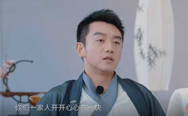 郑恺小姨子不忍了！回应在姐夫家蹭吃蹭住，8万买包事件真相大白