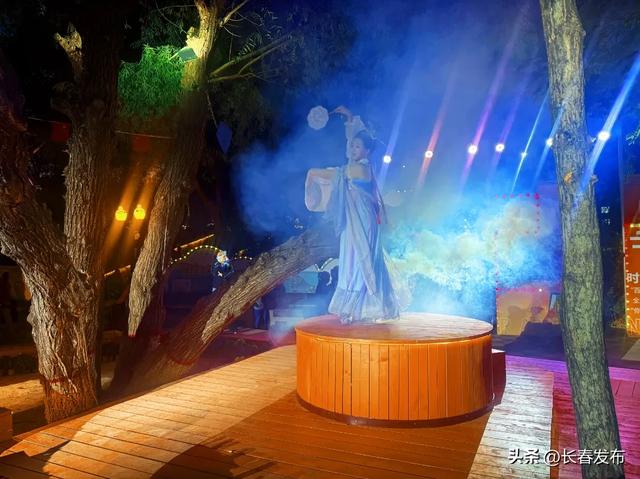 长春人潮涌动共绘节日盛景