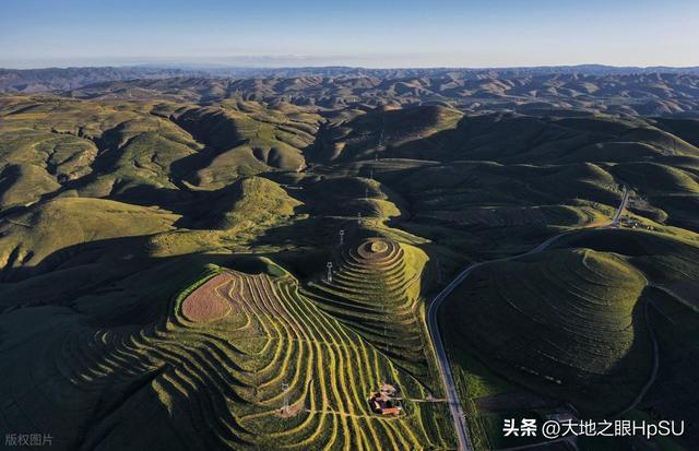 2025年中国的10大油气田，各有特色，凭实力跻身大型油气田