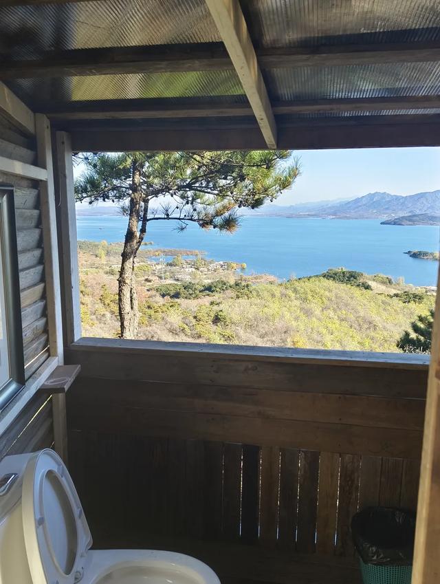 登上这个 180° 观景台！您就会知道，北京真的有 “海”！​