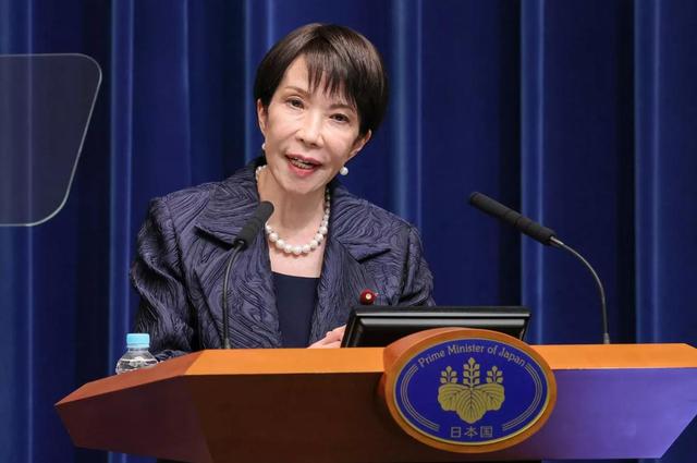 中日韩官员再次齐聚一堂！日本人气坏，时隔30多天，韩方表现够牛